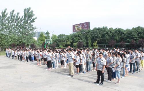 2015合肥高科彩晶事業(yè)部消防演練：“安全第一，預防為主”